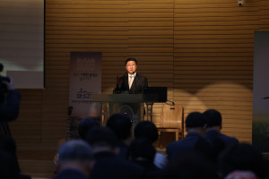 2018.4.12 520 꺻뀫 뗡뀽 료꼮 ╇꼦 ㏇꼳 α넫 꺻뀳 롟뀸 ⓤ꼳   롟뀯 뷘꼪 α넫 띮뀬 녲뀳 뗡뀿    듄넽 됣뀫 솽꼮  꼩 ⒰넧 됣뀫 귗뀿  3)